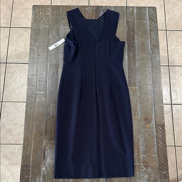 NWT Antonio Melani Navy Blue Caged Neckline Sleeveless Sheath Dress Size 6 - Picture 5 of 10